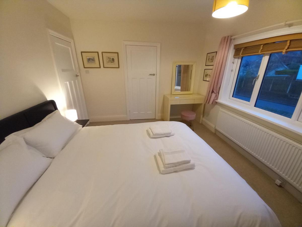 Grange Croft Villa Ben Rhydding Dış mekan fotoğraf