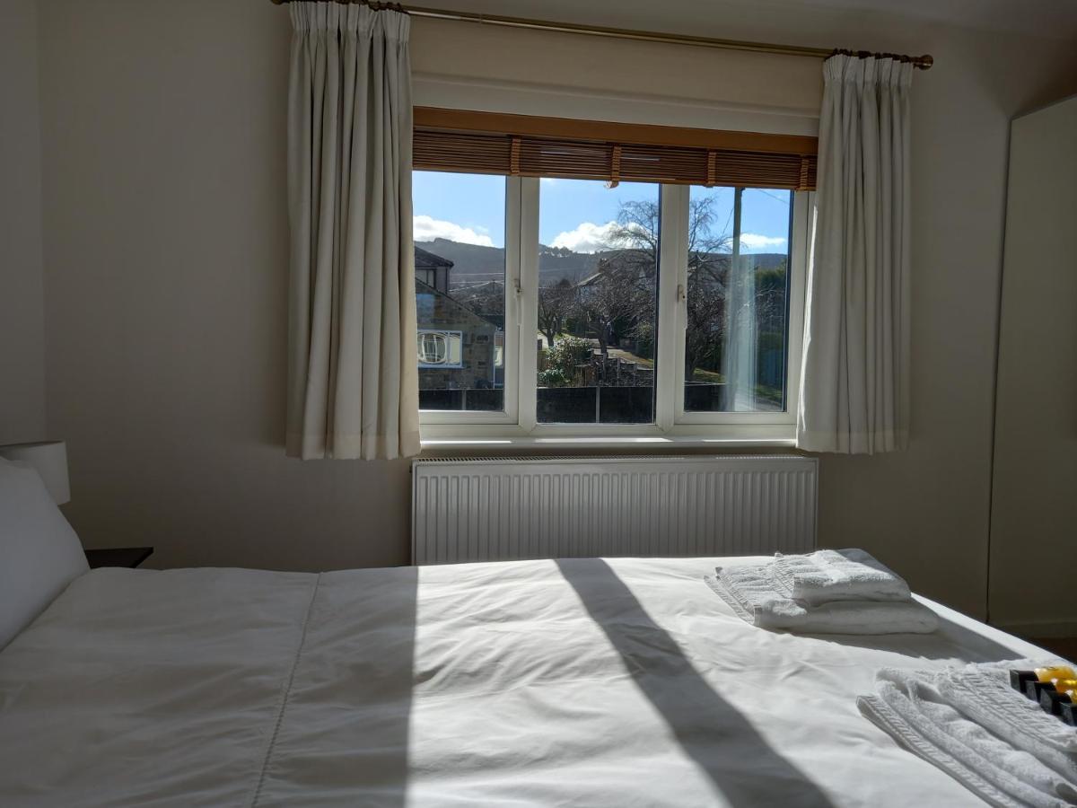 Grange Croft Villa Ben Rhydding Dış mekan fotoğraf