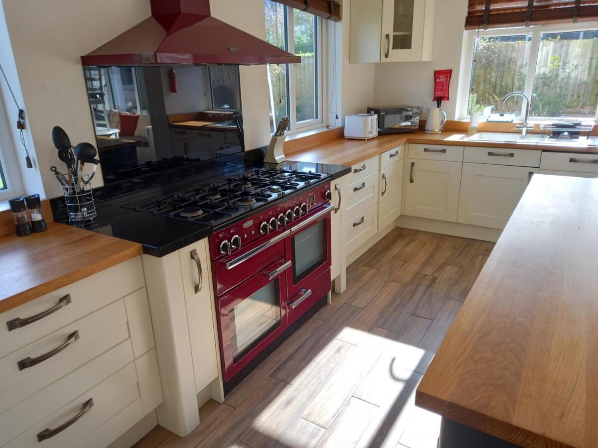 Grange Croft Villa Ben Rhydding Dış mekan fotoğraf